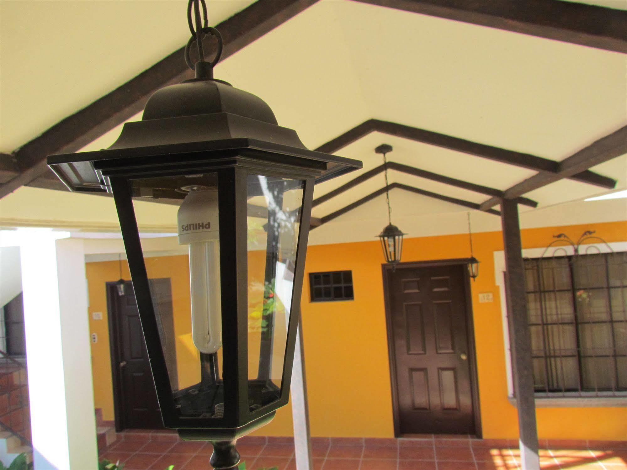 Hotel Villa Terra San Salvador Esterno foto